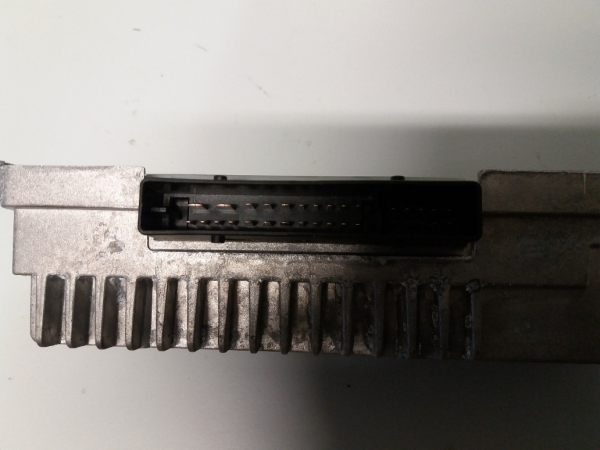 Amplificador de Suboffer AUDI A5 (8T3) | 07 - 17 Imagem-1
