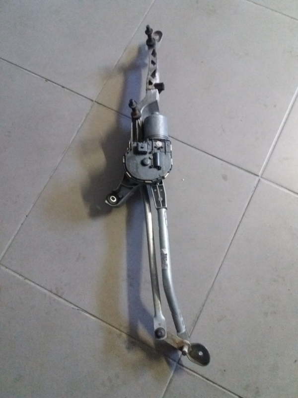 Motor de Escovas Frente MERCEDES-BENZ C-CLASS (W204) | 07 - 15 Imagem-1