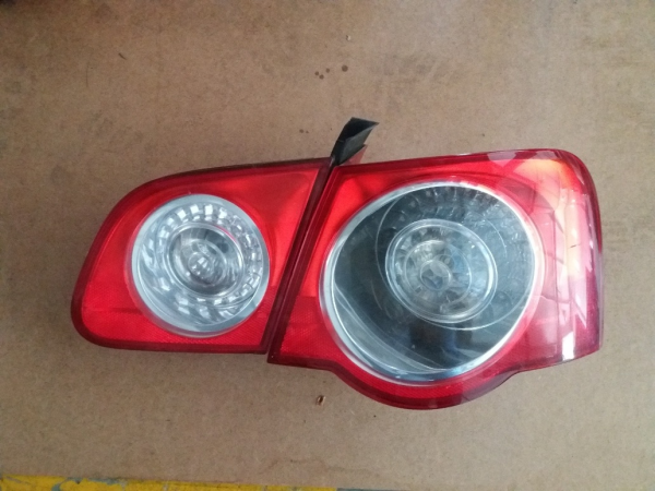Left Tail Light  VOLKSWAGEN PASSAT (3C2) | 05 - 10