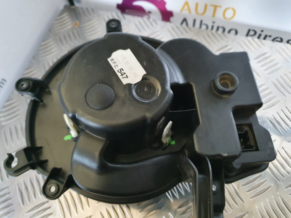 Motor Chaufagem MERCEDES-BENZ C-CLASS (W204) | 07 - 15 Imagem-1