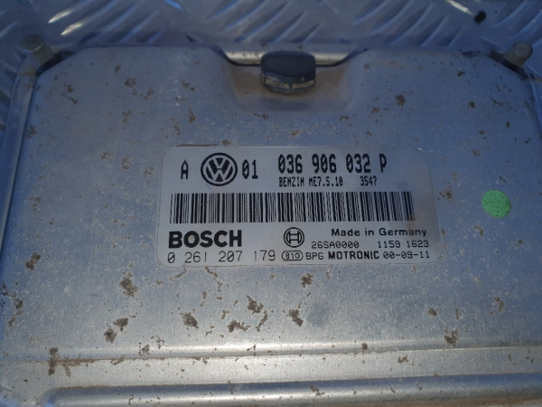 Engine Module VOLKSWAGEN GOLF IV (1J1) | 97 - 07 Imagem-1