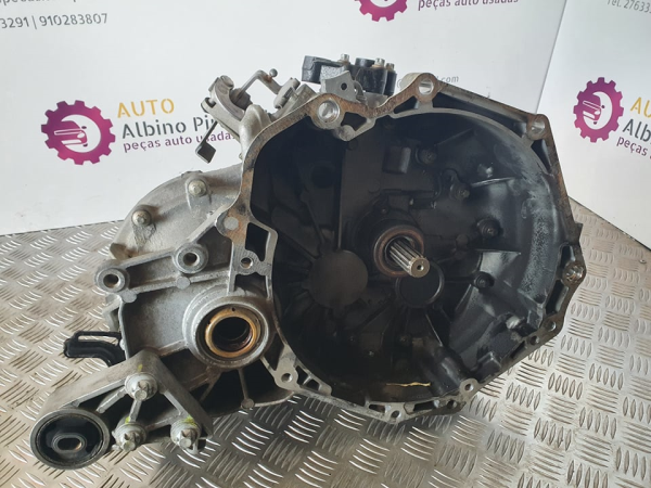 Caixa de Velocidades OPEL MERIVA A Veículo multiuso (X03) | 03 - 10 Imagem-3