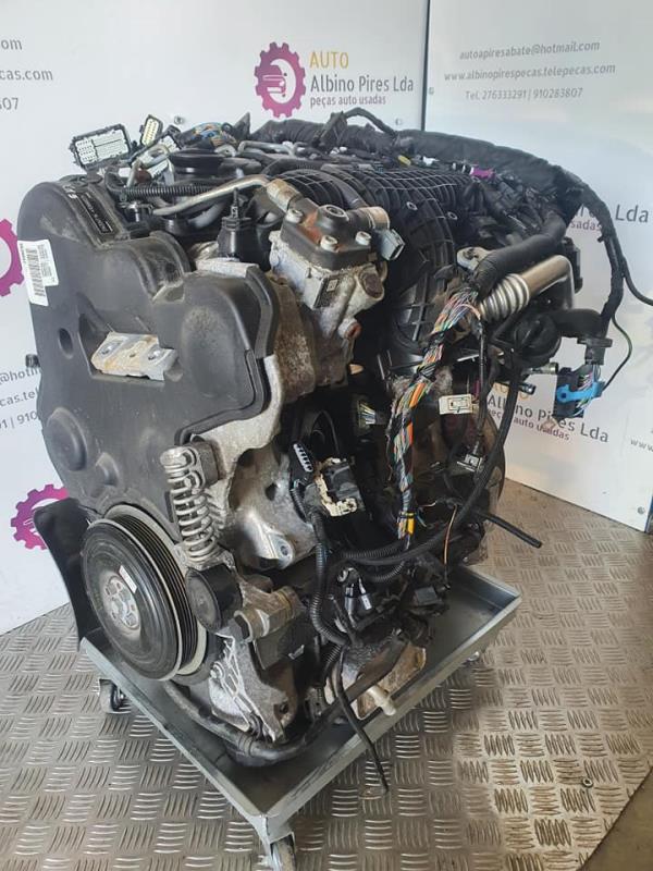 Engine VOLVO V40 Combi (645) | 95 - 04 Imagem-3