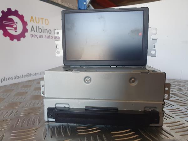 Radio VOLVO V40 Combi (645) | 95 - 04 Imagem-2