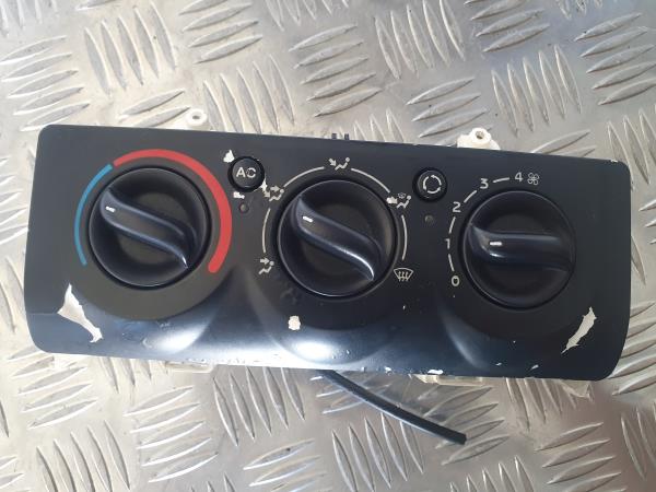Climatrónic RENAULT CLIO III (BR0/1, CR0/1) | 05 -  Imagem-1