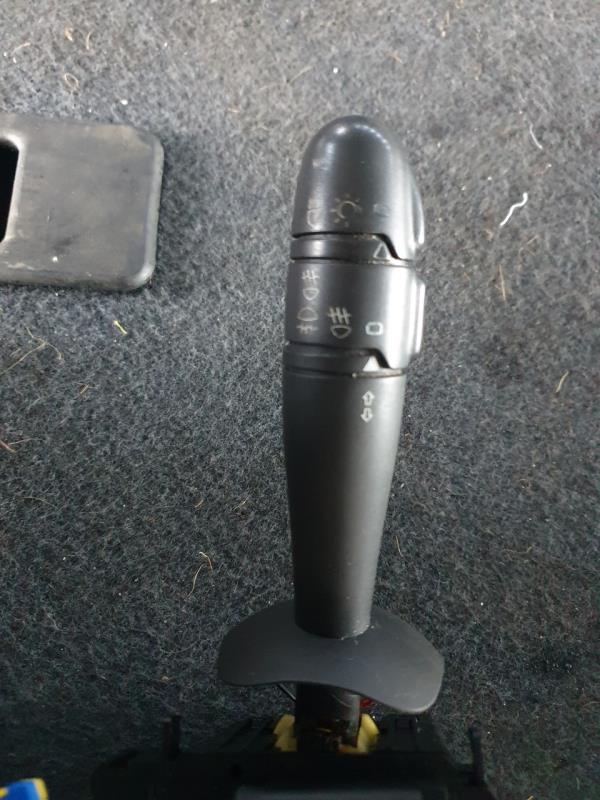 Comutador de Luzes RENAULT LAGUNA II (BG0/1_) | 01 - 07