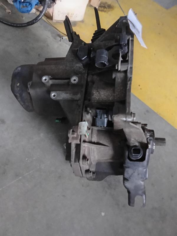 Caixa de Velocidades RENAULT CLIO II (BB_, CB_) | 98 -  Imagem-1