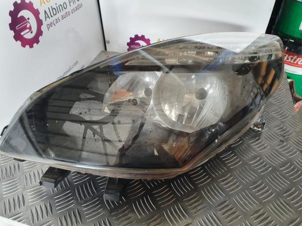 Left Headlight RENAULT ESPACE IV (JK0/1_) | 02 -  Imagem-1