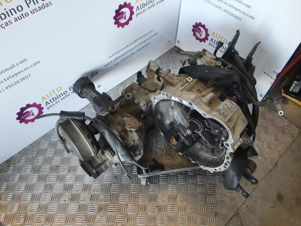 Caixa de Velocidades TOYOTA RAV 4 I (_A1_) | 94 - 00 Imagem-1