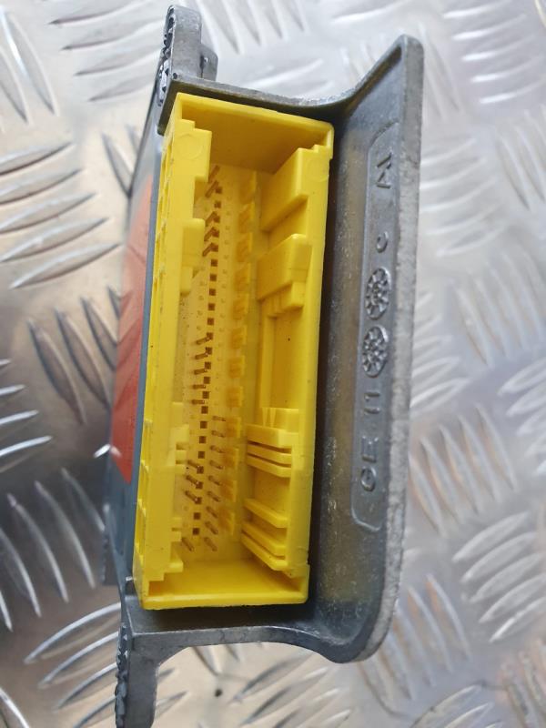 Centralina de Airbags VOLKSWAGEN PASSAT (3B2) | 96 - 01
