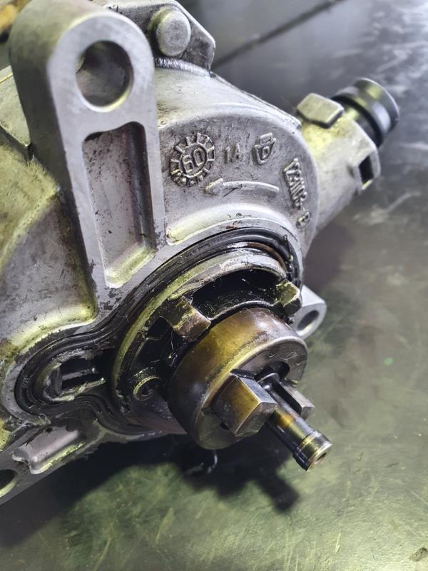 Depressor de Travões VOLVO XC60 (156) | 08 -  Imagem-1