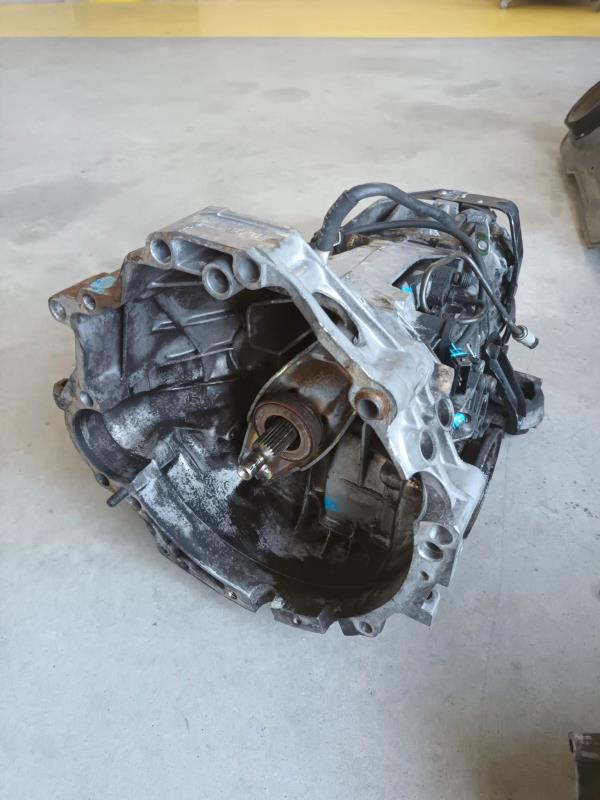 Caixa de Velocidades AUDI A4 (8D2, B5) | 94 - 01 Imagem-1