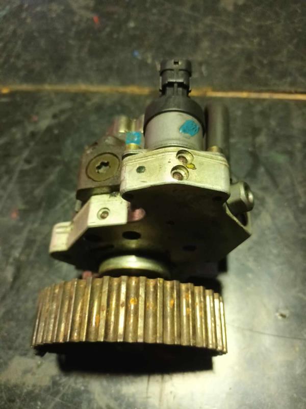 Common Rail RENAULT LAGUNA II (BG0/1_) | 01 - 07 Imagem-1