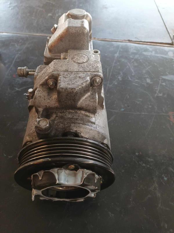 Compressor do Ar condicionado MERCEDES-BENZ A-CLASS (W169) | 04 - 12 Imagem-1
