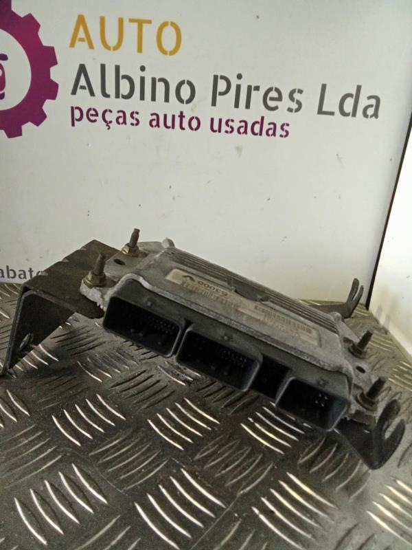 Centralina do Motor RENAULT MEGANE II (BM0/1_, CM0/1_) | 01 - 12