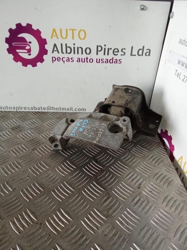 Apoio de Motor Dto RENAULT CLIO III (BR0/1, CR0/1) | 05 -  Imagem-2