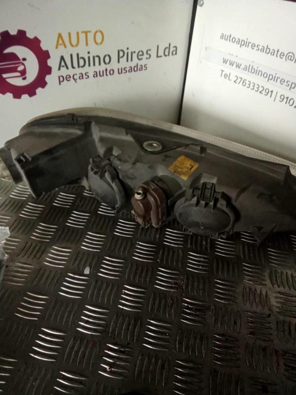 Ótica Esq PEUGEOT - ID S_58404