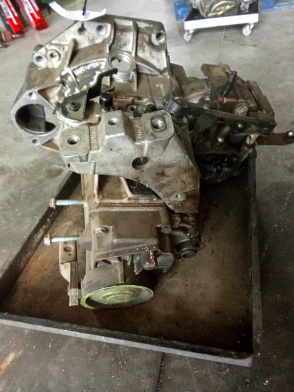 Caixa de Velocidades VOLKSWAGEN - ID S_58415