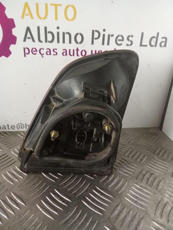 Farolim Stop Mala Dto PEUGEOT 406 (8B) | 95 - 05 Imagem-1