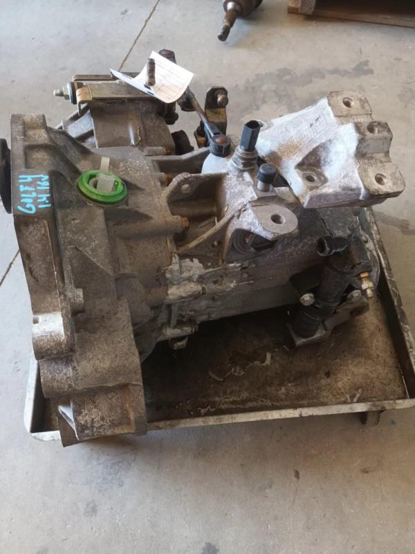 Caixa de Velocidades VOLKSWAGEN GOLF IV (1J1) | 97 - 07
