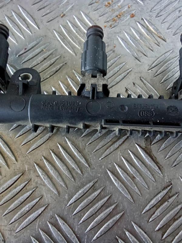 Rampa de injeção OPEL CORSA C (X01) | 00 - 09 Imagem-1