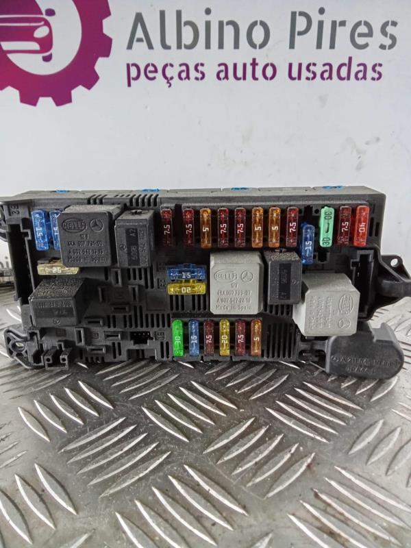 Centralina de Fusiveis MERCEDES-BENZ E-CLASS (W211) | 02 - 09 Imagem-2