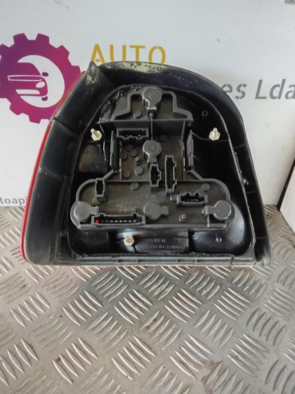 Farolim Stop Dto VOLKSWAGEN - ID S_59702