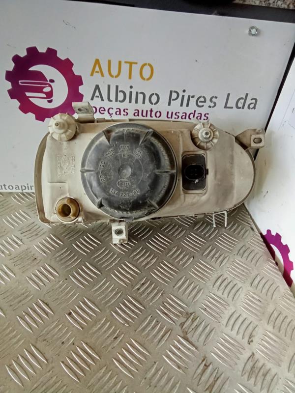 Ótica Esq VOLKSWAGEN - ID S_59705