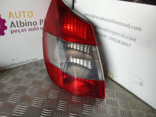 Farolim Stop Esq RENAULT - ID S_62174