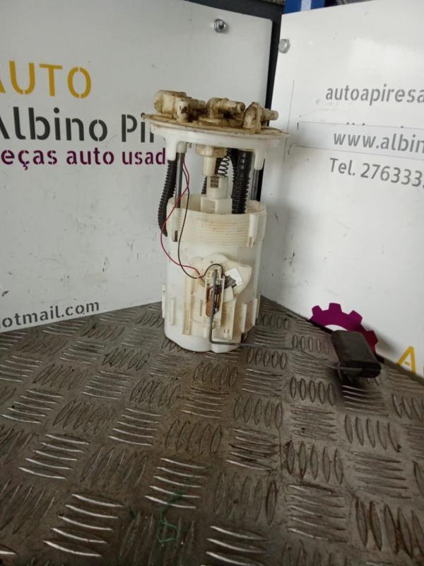 Boia do Combustível RENAULT TRAFIC II Caixa (FL) | 01 -  Imagem-2