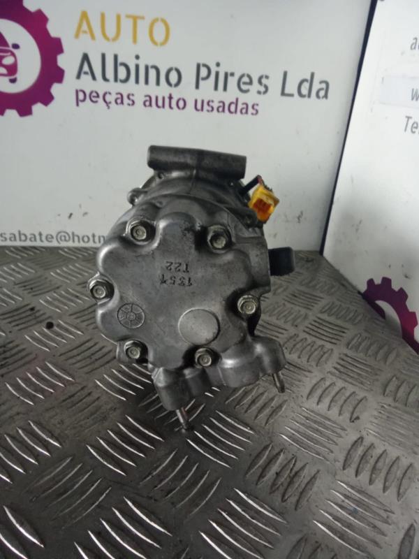 Compressor do Ar condicionado CITROEN C4 I (LC_) | 04 - 13 Imagem-4