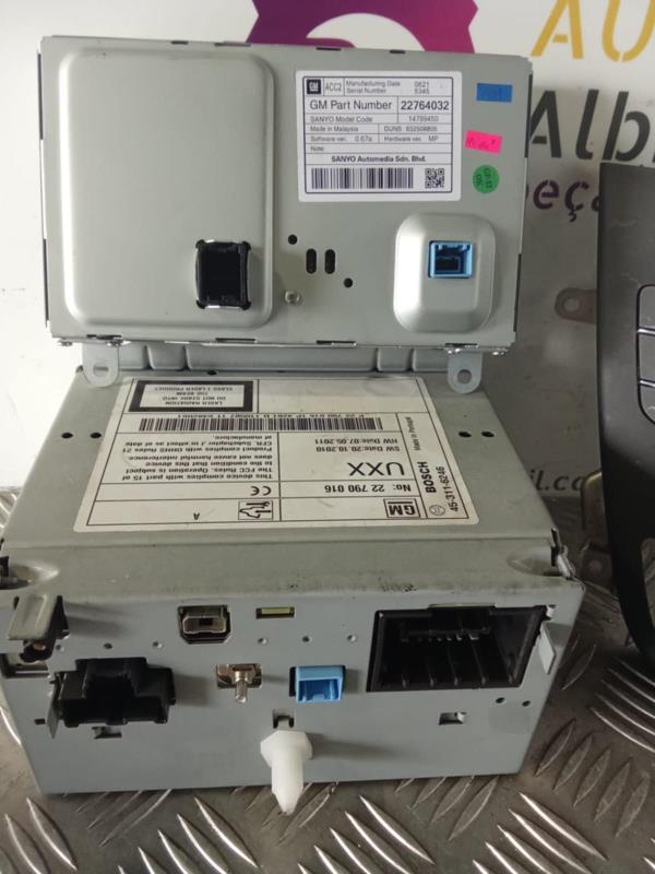 Radio OPEL INSIGNIA A 