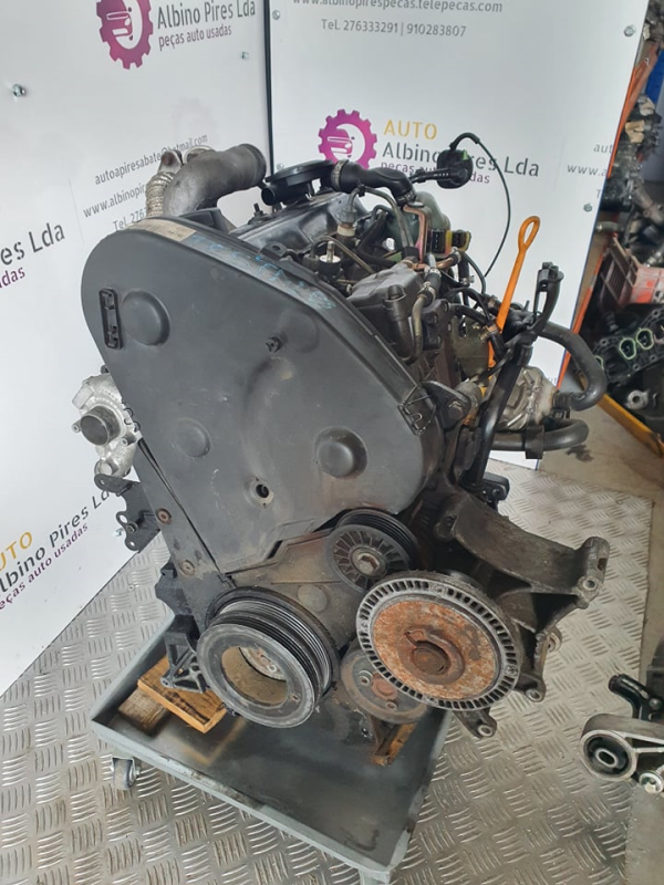Motor Completo VOLKSWAGEN PASSAT (3A2, 35I) | 88 - 97 Imagem-1