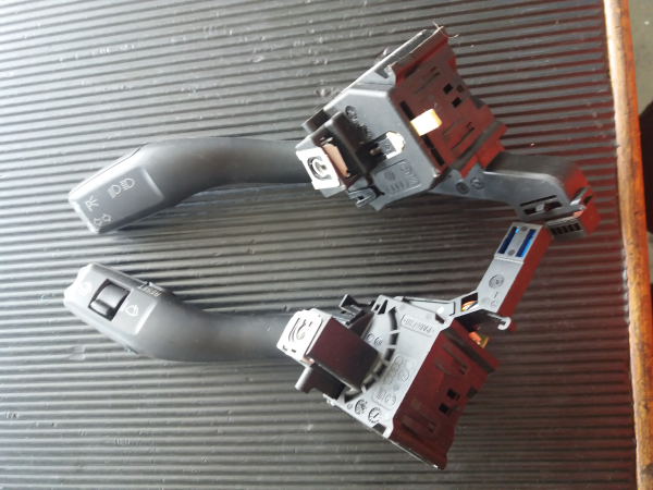 Interruptor Luzes Incompleto AUDI TT (8J3) | 06 - 15