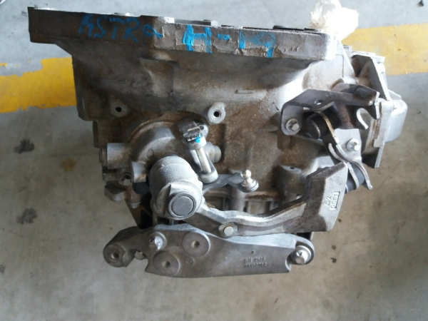 Caixa de Velocidades OPEL ASTRA H (A04) | 04 - 14