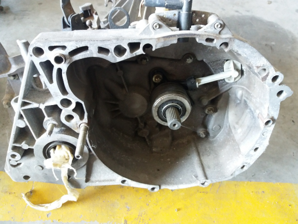 Caixa de Velocidades OPEL ASTRA H (A04) | 04 - 14 Imagem-3