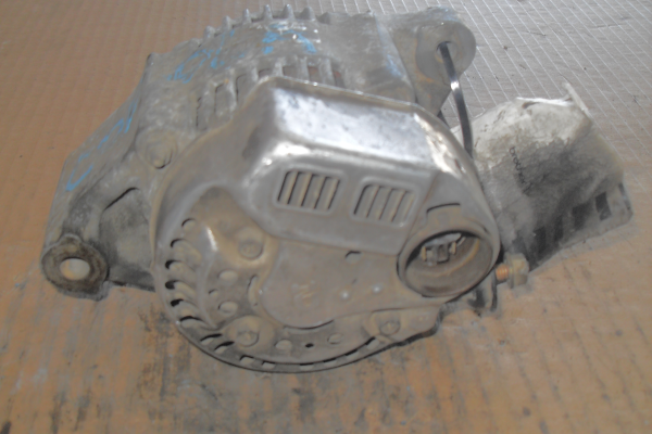 Alternator TOYOTA COROLLA três volumes (_E12_) | 00 - 08 Imagem-1