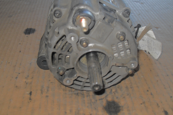 Alternador MITSUBISHI L 300 III Caixa (P0_V, P1_V, P_2V) | 86 - 13 Imagem-1