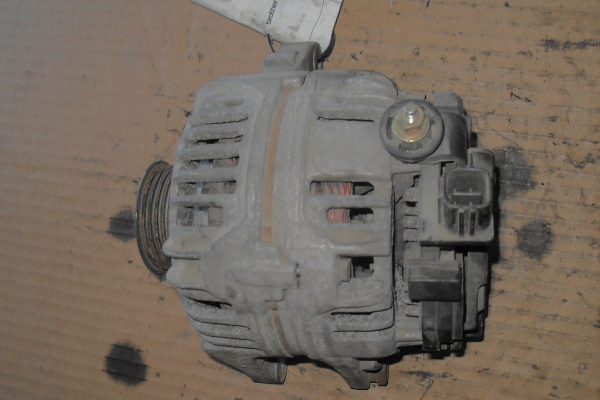 Alternador TOYOTA COROLLA três volumes (_E12_) | 00 - 08 Imagem-2