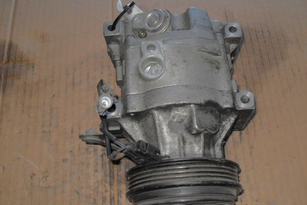 Compressor do Ar condicionado TOYOTA YARIS (_P1_) | 99 - 05 Imagem-3