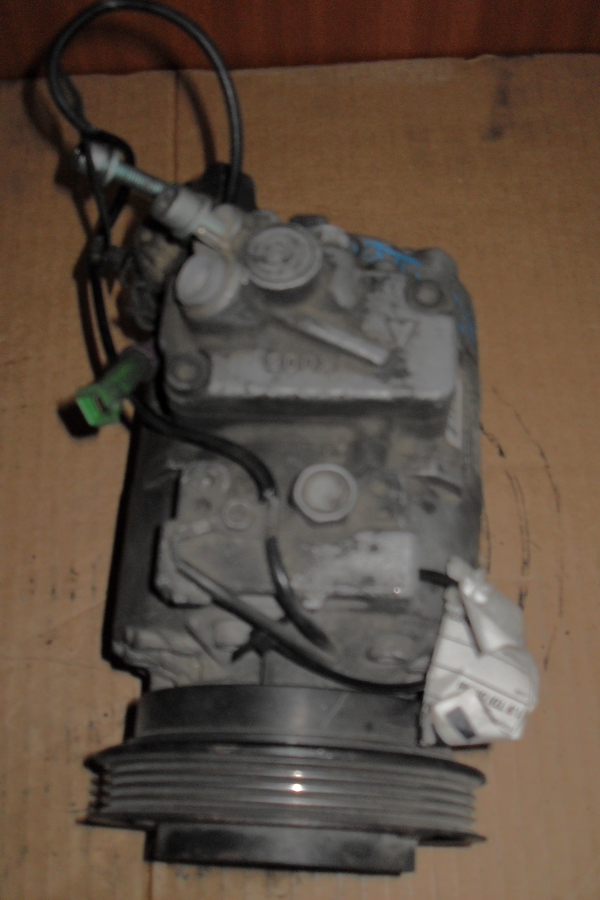 A/C Copmpressor VOLKSWAGEN PASSAT (3B2) | 96 - 01 Imagem-3