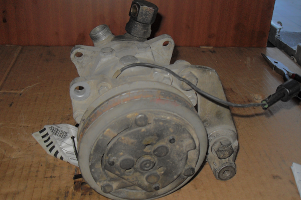 Compressor do Ar condicionado OPEL CORSA A Hatchback (S83) | 82 - 93 Imagem-1