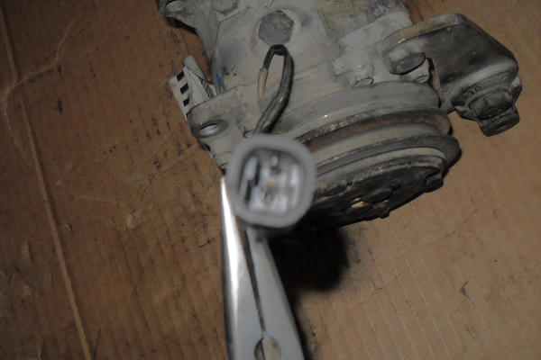 Compressor do Ar condicionado OPEL CORSA A Hatchback (S83) | 82 - 93 Imagem-3