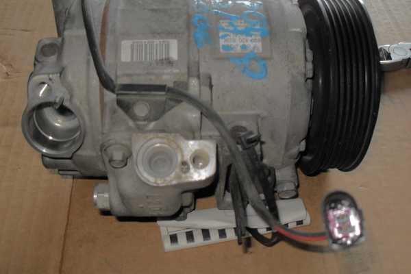 A/C Copmpressor VOLKSWAGEN POLO (6N2) | 99 - 01 Imagem-1