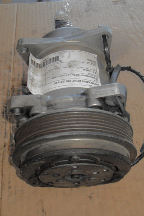 Compressor do Ar condicionado MERCEDES-BENZ 190 (W201) | 82 - 93
