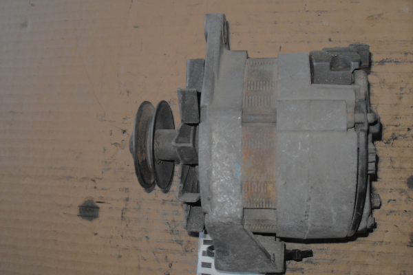 Alternator RENAULT 19 I (B/C53_) | 88 - 94 Imagem-2