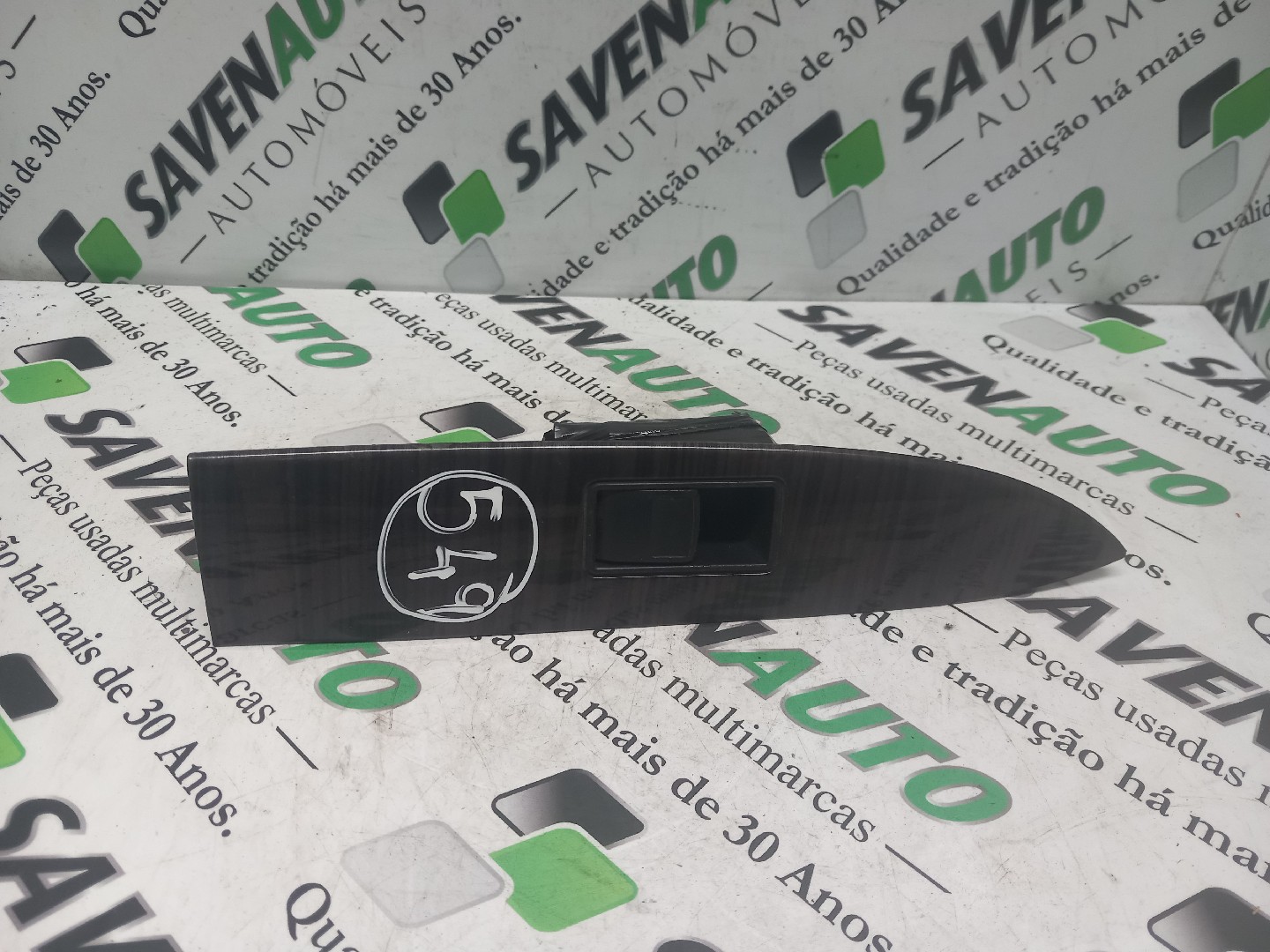 Botão / Botões / Comutador Vidro Esq TOYOTA AVENSIS Combi (_T27_) | 09 - 18