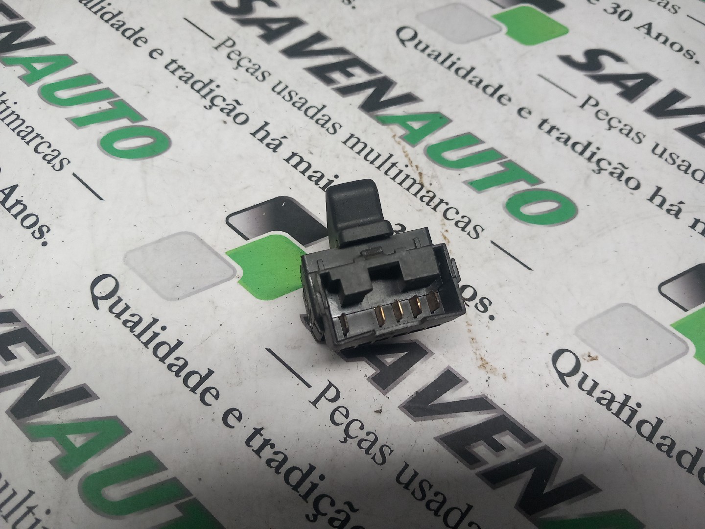 Botão / Botões / Comutador Vidro Dto FIAT PALIO Weekend (178_) | 96 -  Imagem-2