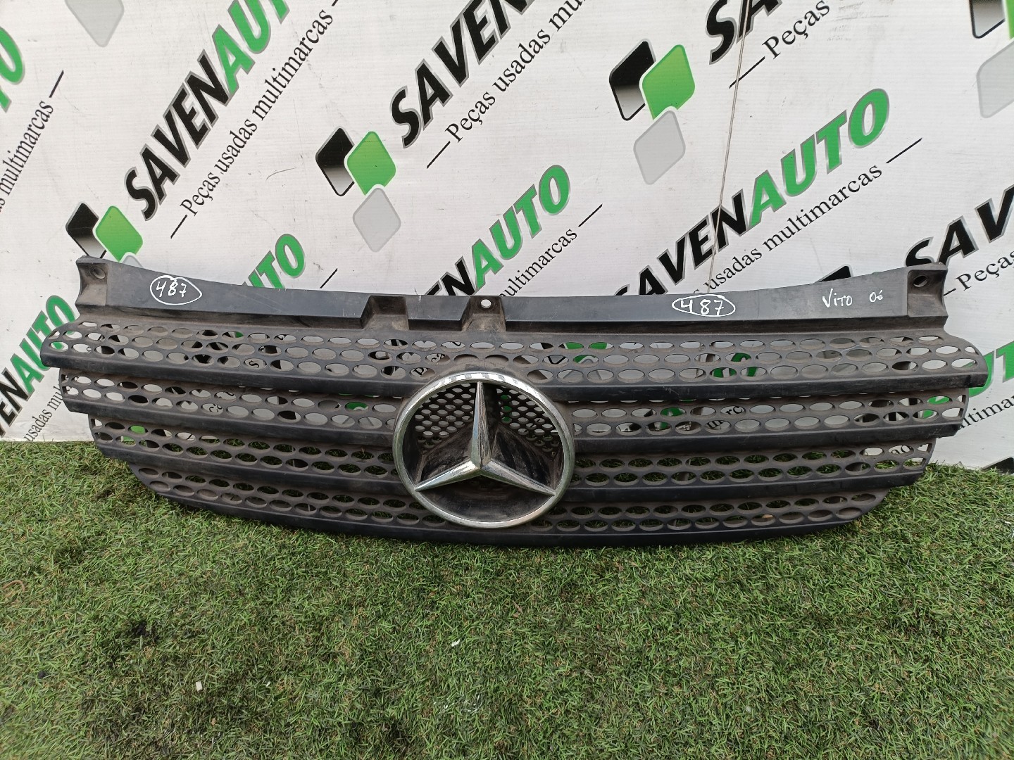 Grelha Frente / Frontal MERCEDES-BENZ VITO / MIXTO Caixa (W639) | 03 - 