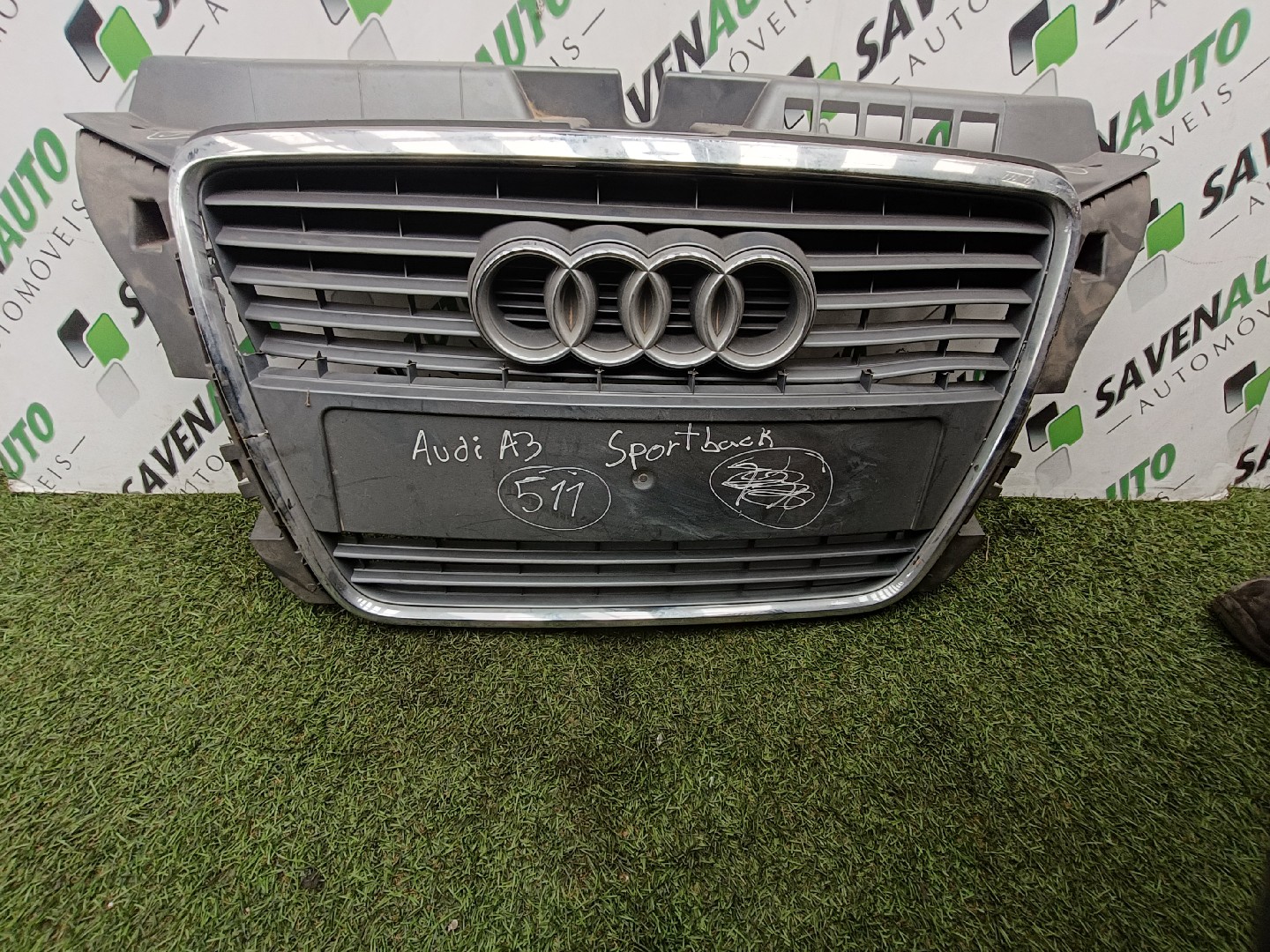 Grelha Frente / Frontal AUDI A3 Sportback (8PA) | 04 - 15